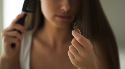 كيف يؤثر النظام الغذائي على تساقط الشعر؟