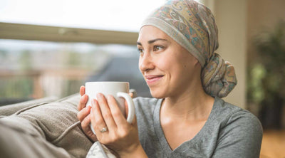 كيفية تعزيز نمو الشعر بعد العلاج الكيميائي: نصائح وطرق فعالة