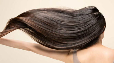 استعيدي قوة شعرك: أفضل زيوت العناية لتحسين ملمس الشعر